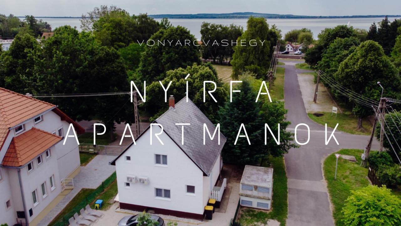Nyírfa Apartman Vonyarcvashegy Exterior foto